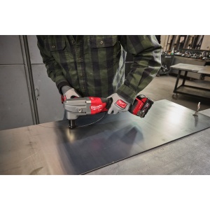 Foarfeca debitat metal cu acumulator, model M18 FNB35-502X, 3.5mm Milwaukee - Img 2