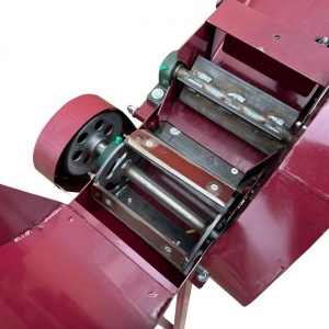 Tocator furaje VivaTechnix Siscornita VMD-1078, Capacitate 500 kg/h, putere 2.2 kW/2800 rpm, dimensiune 106x50x95 cm - Img 4