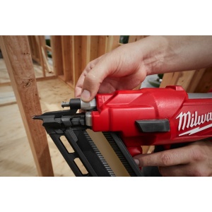 Pistol pentru cuie M18 FFNS-502C, capacitate incarcator 51, unghi inclinare 34 °, Milwaukee, cod 4933478302