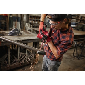 Șlefuitor cu bandă Milwaukee M12 FBFL13-402B, 13 mm, 2 x acumulatori M12 B4, 1 x încărcător C12 C, 1 x geantă, cod 4933480961 - Img 4