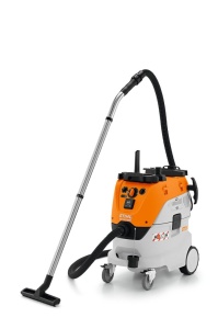 Aspirator profesional umed/uscat STIHL SE 133 ME, 1400 W, 42 l