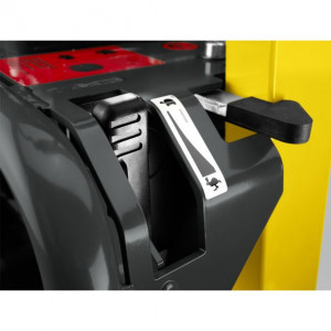 Placa compactoare reversibila Wacker Neuson DPU3750Hets, diesel, pornire electrica, greutate 265 kg, forta de impact 37 kN, Top Speed - Img 3