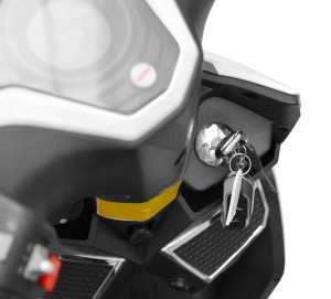Scuter electric HECHT Equis White, acumulator 72 V, 20 Ah, motor 3000W, viteza maxima de 45 km/h, autonomie 65 km - Img 6