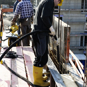 Vibrator de beton cu convertizor integrat Wacker Neuson IRFU45/230, cap vibrant 45 mm, arbore flexibil 5 m, frecventa 200 Hz - Img 4