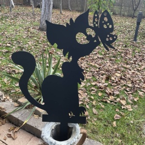 Decoratiune gradina / ghiveci Krodesign Cat Butterfly KRO-1143, metal, inaltime 61 cm - Img 2