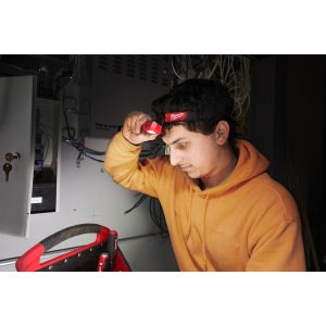Lanterna slim frontala cu baterii HL2-LED, 350 lumeni, Milwaukee, cod 4933471286 - Img 2