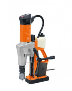 Masina de gaurit cu talpa electromagnetica, cu 2 trepte de viteza, con morse MK3 KBM 50 U