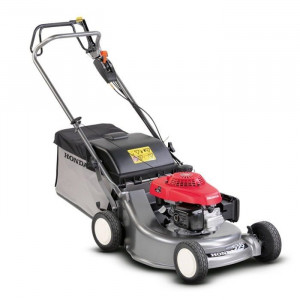 Masina de tuns gazon Honda HRH 536 HX putere motor 4.3 CP latime de taiere 53 cm cos colector 83 L autopropulsata