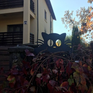 Decoratiune perete Krodesign Garden Cat, negru, 26 x 50 x 1.5 cm - Img 2