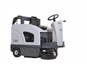 Masina de maturat condusa, profesionala Nilfisk SWEEPER SW4000 P