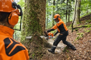 Motofierastrau pe benzina Stihl MS 881, 6,4 kW, 105 cm lama, pas lant 404 - Img 3