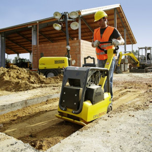Placa compactoare reversibila Wacker Neuson DPU3050He, diesel, greutate 206 kg, forta de impact 30 kN, pornire electrica - Img 4