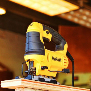 Fierastrau pendular Dewalt DWE349, 650 W, 85 mm, - Img 3