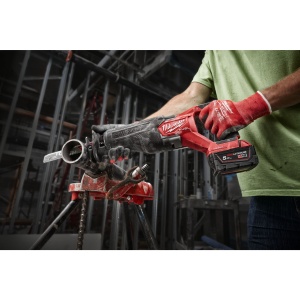 Fierăstrău sabie M18 FUEL™ ONE-KEY™ SAWZALL™ Milwaukee M18ONEFSZ-502X, cod 4933478294, 2 x M18 B5 acumulator, M12-18 FC încărcător, cutie HD - Img 3