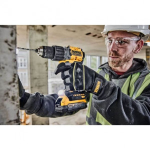 Masina compacta de insurubat si gaurit cu percutie DeWalt DCD805E2T, cu 2 acumulatori POWERSTACK 18V / 1,7Ah si incarcator in valiza TSTAK - Img 4