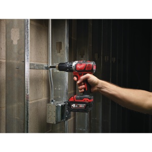 Masina de gaurit cu percutie M18 BPD-403C, compacta, cuplu 60 Nm, mandrina 13 mm,198 mm, Milwaukee, cod 4933448360 - Img 3