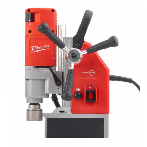 Milwaukee Masina de gaurit Milwakee cu talpa magnetica, MODEL MDE 41, 1.200W, 41MM (4933451015)