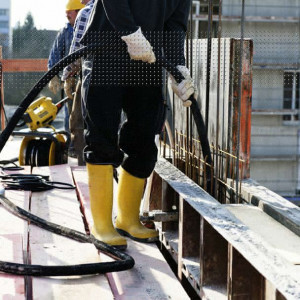 Vibrator de beton compatibil cu convertizor Wacker Neuson IREN 58/042/10 GV, cap vibrant 58 mm cu protectie de cauciuc - Img 2