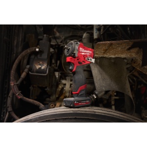 Cheie de impact compacta M12 FCIWP12G3-0 cu pin de blocare, cuplu 745 Nm, prindere 1/2" patrat, Milwaukee, cod 4933493457 - Img 3