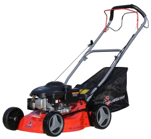 Masina de tuns gazon Media Line cu motor in 4 timpi,3,5 Cp, carcasa din otel , autopropulsie , latime de taiere 42 cm