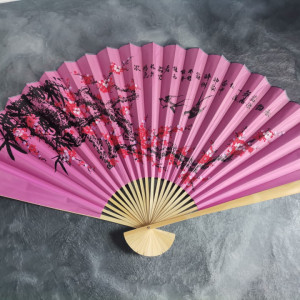 Evantai mare perete Feng Shui roz, randunici si flori de cires 90 cm x 160 cm