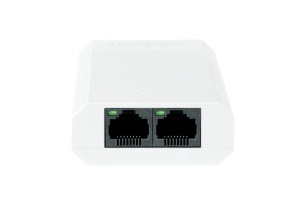 Repetor PoE Hikvision DS-3E0103DP-E/R: 1 × 10/100 Mbps PoE IN port si 2 × 10/100 Mbps PoE OUT port, 3 porturi PoE maxim 30W, buget PoE 30W, dimensiuni: 79.0 mm × 22.0 mm × 53.0 mm, greutate: 0.046 kg, montare pe birou.
