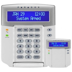 Tastatura LCD monocrom, 32 caractere; • compatibilitate: EVO • afisarea zonelor in alarma pâna la dezarmarea sistemului • actualizare firmware local, via CV4USB / 307USB si InField • meniu simplificat de programare a utilizatorilor si telecomenzilor in