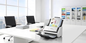 EPSON WORKFORCE DS-530III A4 SCANNER, format A4, Rezolutie: 600 x 600dpi, Senzor ultrasonic, CIS, Sursa lumina: LED, Viteza scanare: 40 ppm, Capacitate ADF: 60 coli, Volum zilnic: 6500 pagini, Duplex, Interfata: USB, Dimensiuni: 296 x 169 x 176 mm,
