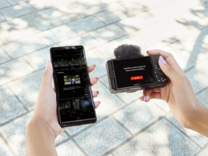 SONY Compact dedicata pentru vlogging ZV-1F 20.1MP, 7.6mm, F2 ISO 125-12.800, 1/32.000s, 4K @30fps, SD/SDXD/SDHC/x1 Micro-HDMI/x1 USB-C, Rafala 3.5-16cps, WiFi/Bluetooth, Senzor CMOS Exmor RS 1" - Img 10