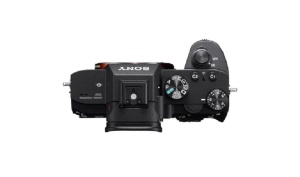 Body Aparat foto SONY A7 Mark III Mirrorless, 24 MP, ISO 51200 (Extins: 204800), 1/8000s, 4K @30, SD/SDHC/SDXC, Rafala 10 cps, WiFi/Bluetooth, Senzor Full Frame, Montura Sony FE - Img 4