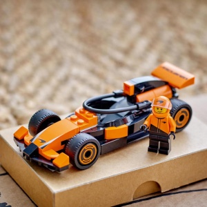 PILOT F1 CU MASINA DE CURSE MCLAREN,LEGO 60442 - Img 7