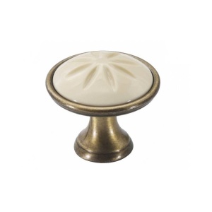 Buton bronz antic cu insertie bej