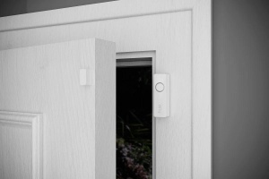 Senzor de contact Philips Hue Secure, Zigbee, automatizare lumini ,montare usi/ferestre, IP20, 70x22x20mm, Alb, baterie CR2 - Img 3