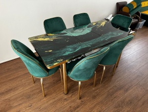 Set masa extensibila cu 6 scaune Emerald Green Marble – Eleganta si confort pentru casa ta - Img 1