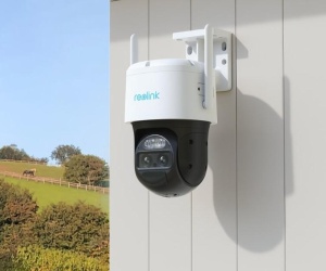 Camera de supraveghere Reolink Trackmix WiFi; TRACKMIX SERIES W760 Senzor: 1/3"+1/2.8"CMOS Rezolutie video: 8 Megapixeli (3840 x 2160 pixeli) Cadre/secunda: 25 FPS Lentila fixa: 2.8mm Diafragma: F1.6 Unghi de vizualizare: orizontal: 104°-38°/ vertical: