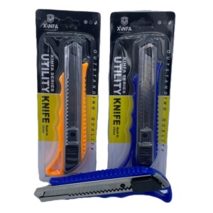 Cutter CNX XF-1883, lama 18mm, profesional - Img 3