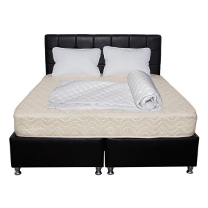 Set Saltea ortopedica cu arcuri Super Ortopedica Sofia, 180x200x20cm, fermitate medie, cu plasa arcuri tip Bonell, fata vara-iarna, sistem aerisire cu butoni, Saltex plus 2 perne matlasate antialergice, 50x70cm si husa hipoalergenica, lavabila la 95 C