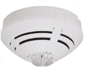 HW Detector multicriterial O2T, IQ8Quad, 802374.Detector de incendiumultisenzor care utilizează împrăștierea optică cu unghi dublu p atentat,precum și evaluarea suplimentară a senzorului pentru detectorul decăldură pentru a garanta detectarea diferitelor
