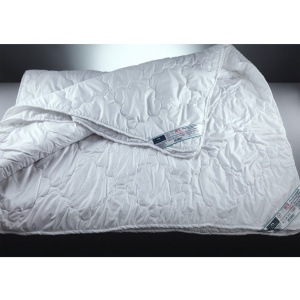 Pilota 4 anotimpuri, matlasata, 200x220 cm, umplutura bilute siliconizate, densitate 320 g m ², antialergenica, lavabila la 95 C, alb - Img 3