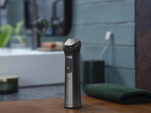 Aparat de tuns barba si parul PHILIPS 13 in 1 Multigroom All in One MG7925/15, Tehnologie BeardSense, Lame din otel cu auto-ascutire, 26 setari de lungime, Rezistent la apa, Husa, Negru / Argintiu, L x A x I (mm) 70x160x230 - Img 2