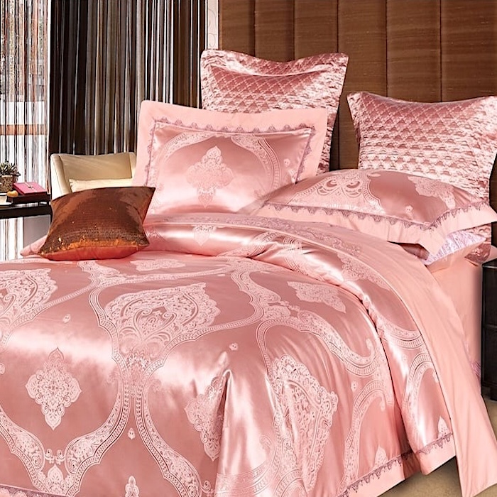 LENJERII DIN JACQUARD