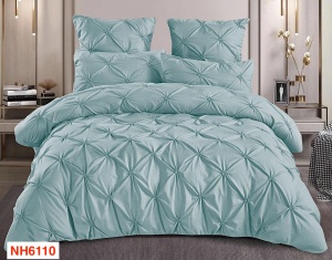 Lenjerii de pat cu pliuri brodate si cearceaf cu elastic NH6110