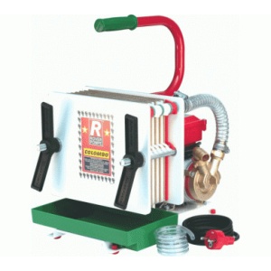 Filtru vin Colombo 6, cu pompa de bronz, 6 placi 20x20cm + 12 cartoane Rover cadou (6 medii, 6 fine), randament 200–300 L/h