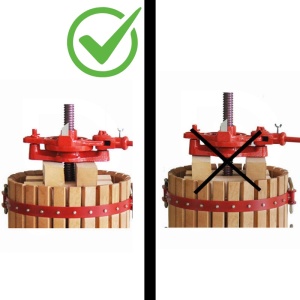 Teasc struguri 50 Litri, manual cu clichet TMC 35 fabricat in Italia + u refractometru pentru masurarea contiutului de zahar din must CADOU! - Img 6
