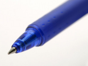 ROLLER 0.7MM ALBASTRU CLICKER FRIXION PILOT - Img 2