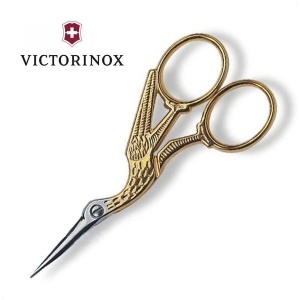 Foarfeca universala Victorinox Stork Gold Plated Scissors, lungime 9cm, Otel placat cu aur 8.1040.09