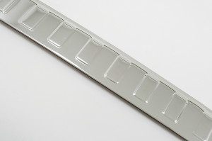 Bandou Ornament Protectie Portbagaj Aluminiu compatibil cu VW Golf 8 Variant SW 2020-> - Img 2