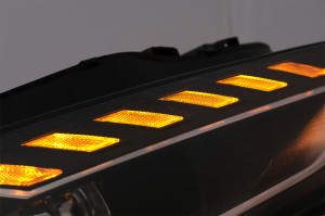 Faruri Full LED compatibil cu Audi A4 B8.5 Facelift 2012-2015 Negru Semnal Dinamic A4 B9.5 Design - Img 4