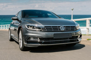 Bara Fata compatibil cu VW Passat B8 3G 2015-2019 R-Line Design - Img 7
