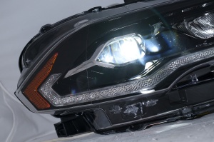 Faruri LED compatibil cu Ford Mustang Facelift 2018-2023 Negru Semnal Dinamic - Img 3